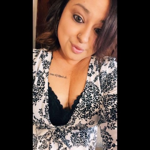 Meet your Posher, Roxy - Picture 1 of 1